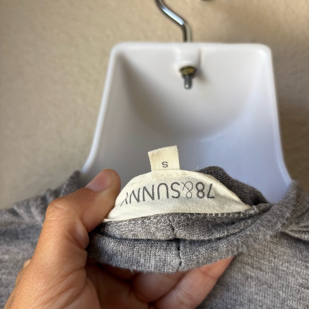 78 & Sunny Women’s Small Shoreline Hacci Robe Grey Super Soft Pockets Tie Belt - Picture 5 of 8